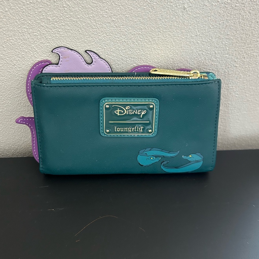 Loungefly Disney Villians Scene Ursula Crystal Ball and Ariel Flap Wallet - Picture 8 of 8